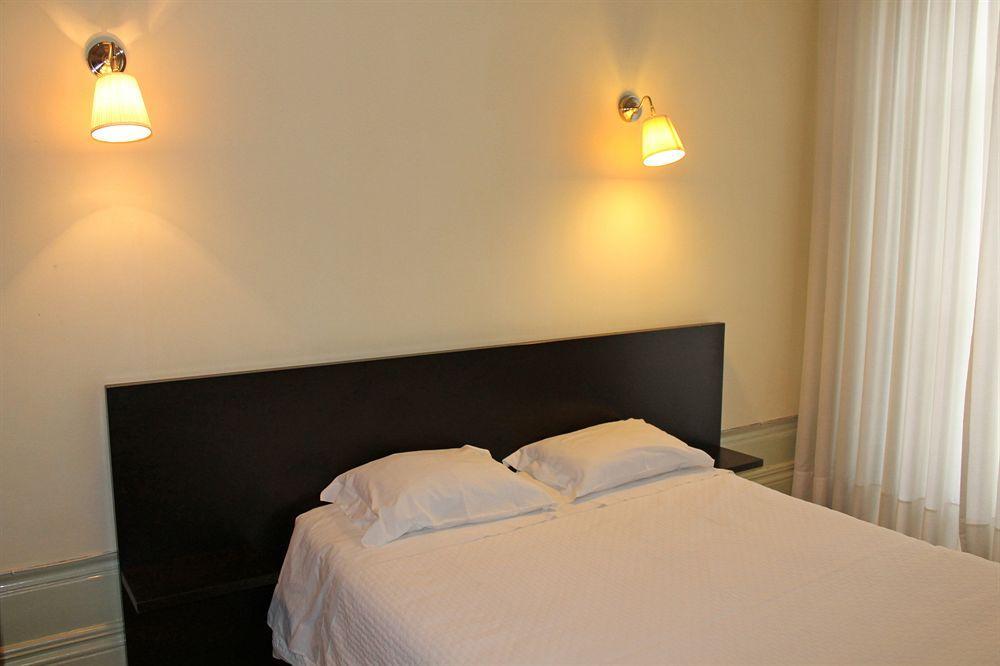 Lunar Guest House Porto Bagian luar foto