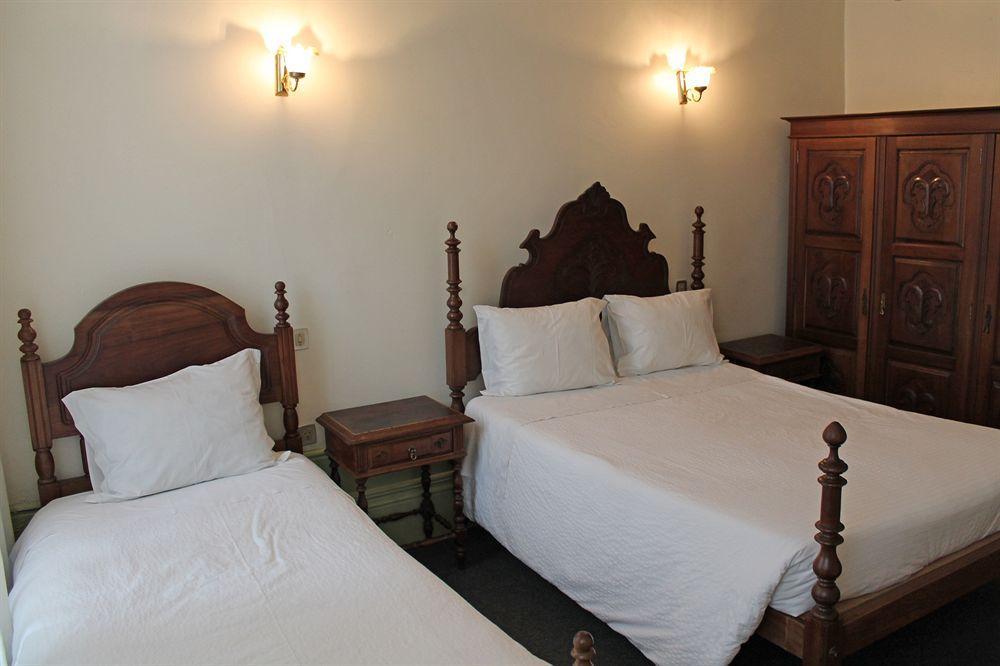 Lunar Guest House Porto Bagian luar foto