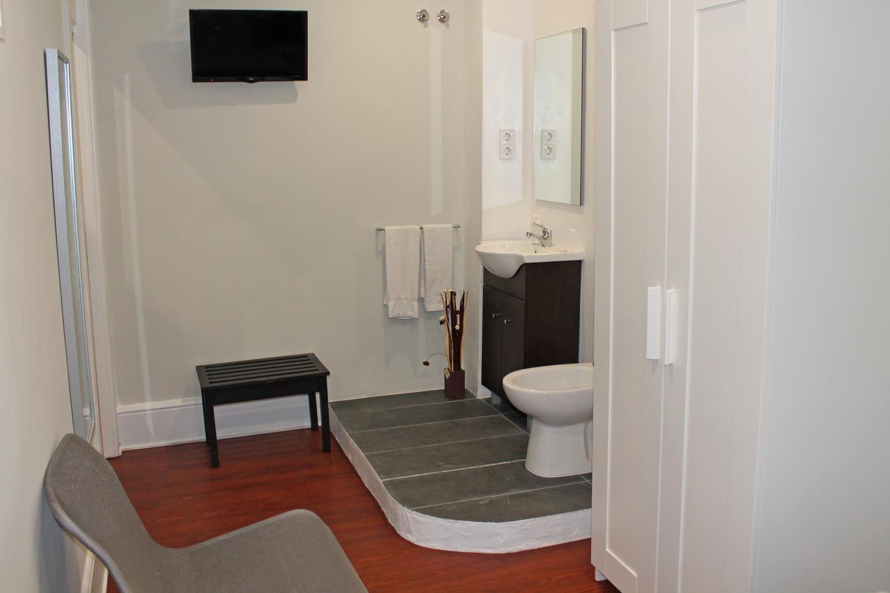 Lunar Guest House Porto Bagian luar foto