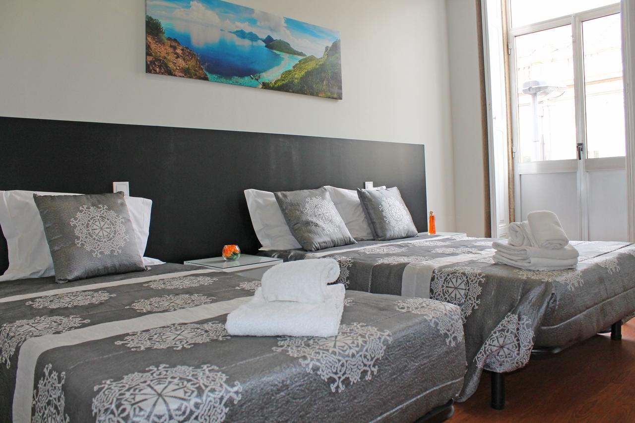 Lunar Guest House Porto Bagian luar foto