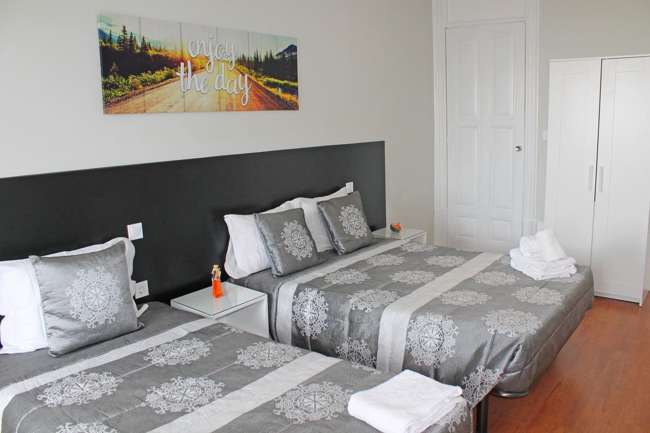 Lunar Guest House Porto Bagian luar foto