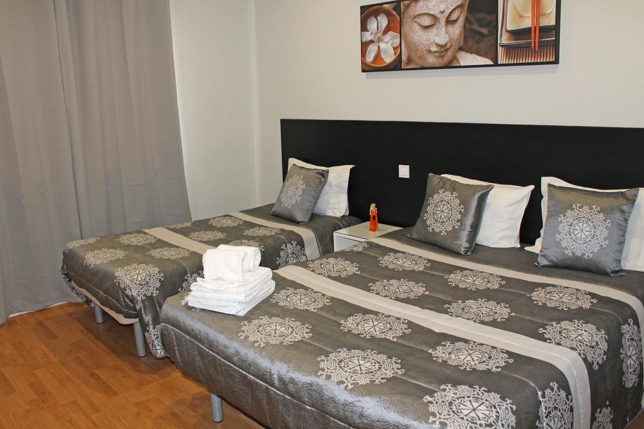 Lunar Guest House Porto Bagian luar foto