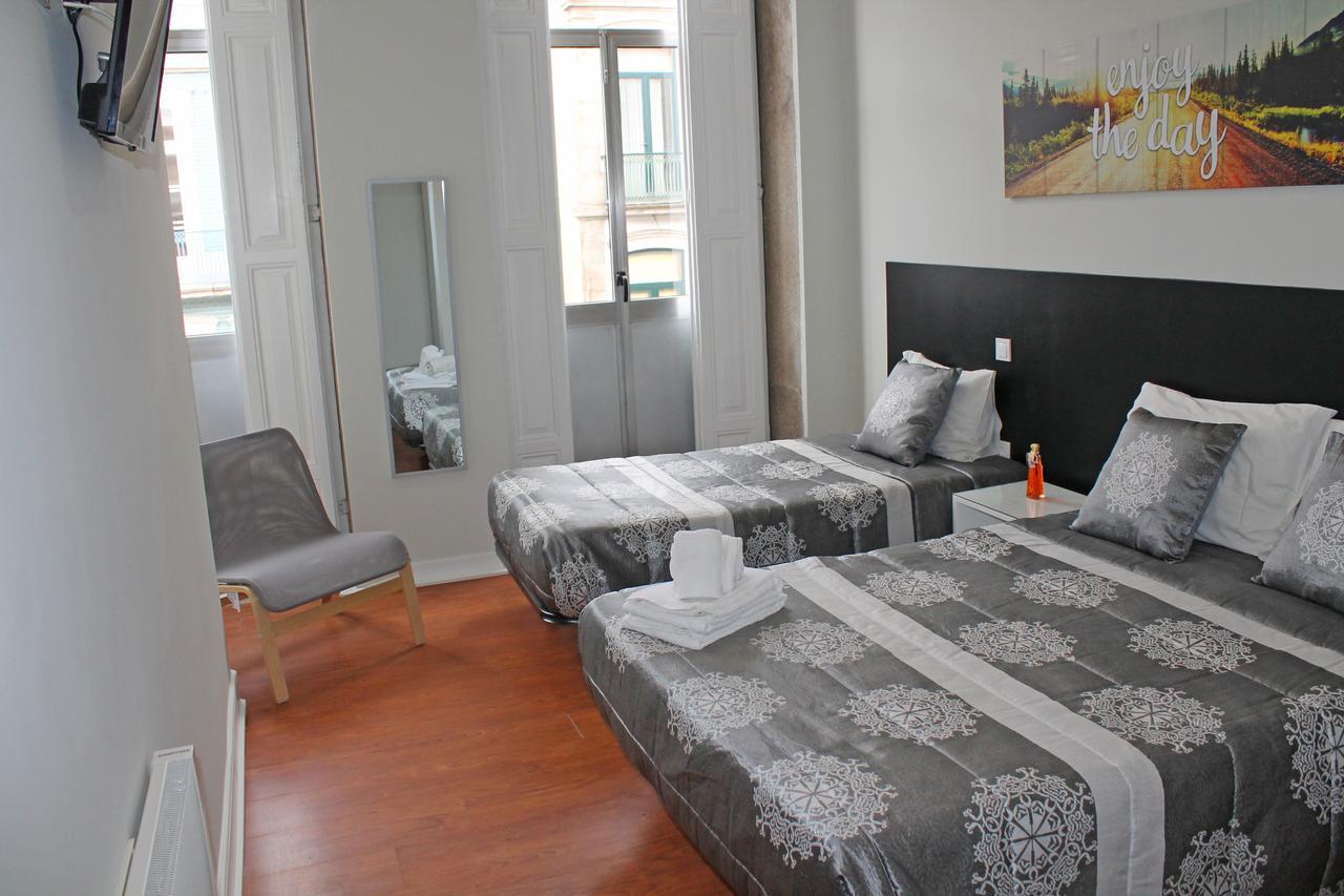 Lunar Guest House Porto Bagian luar foto