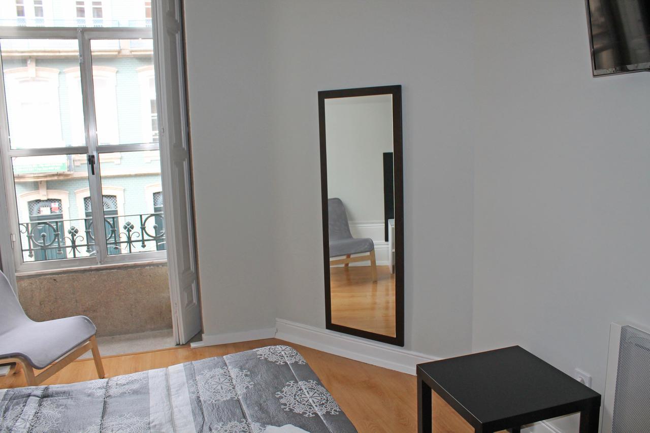 Lunar Guest House Porto Bagian luar foto