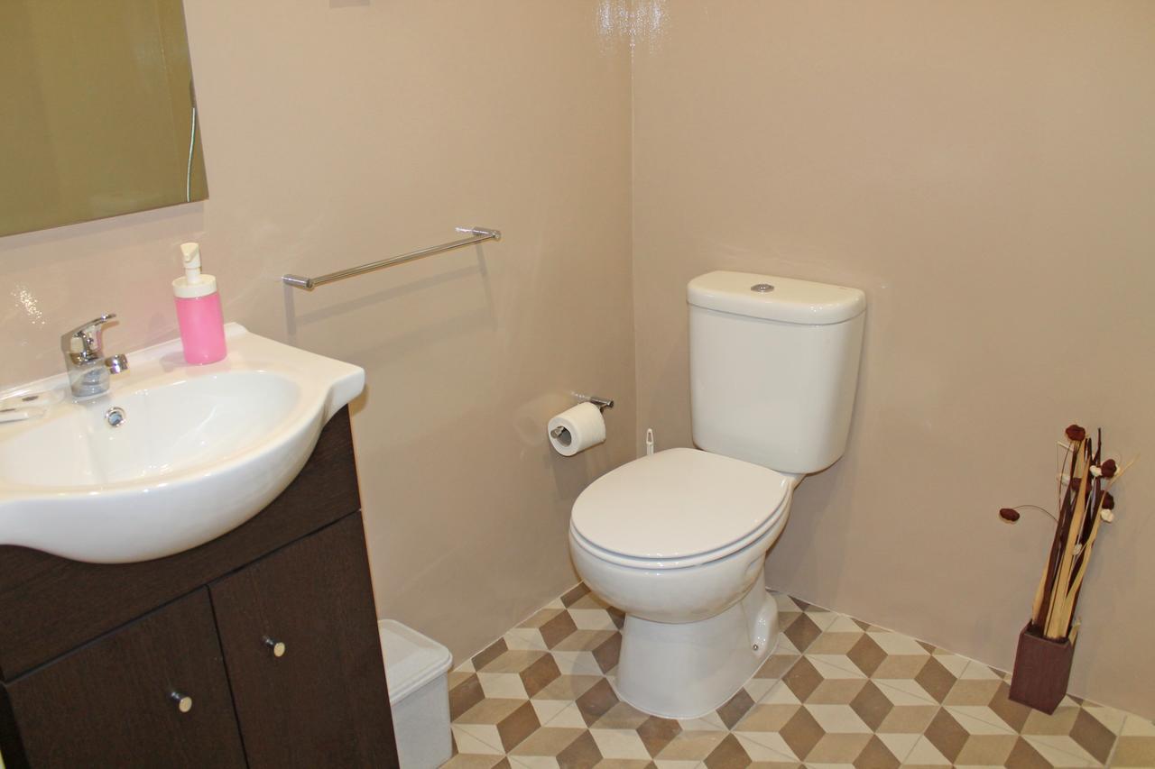 Lunar Guest House Porto Bagian luar foto