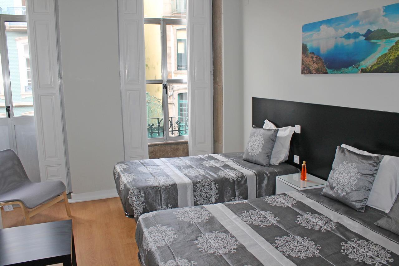 Lunar Guest House Porto Bagian luar foto