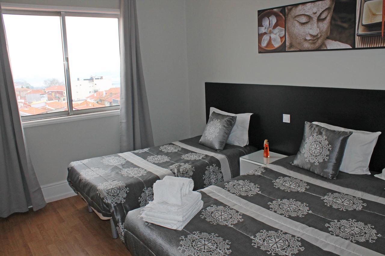 Lunar Guest House Porto Bagian luar foto