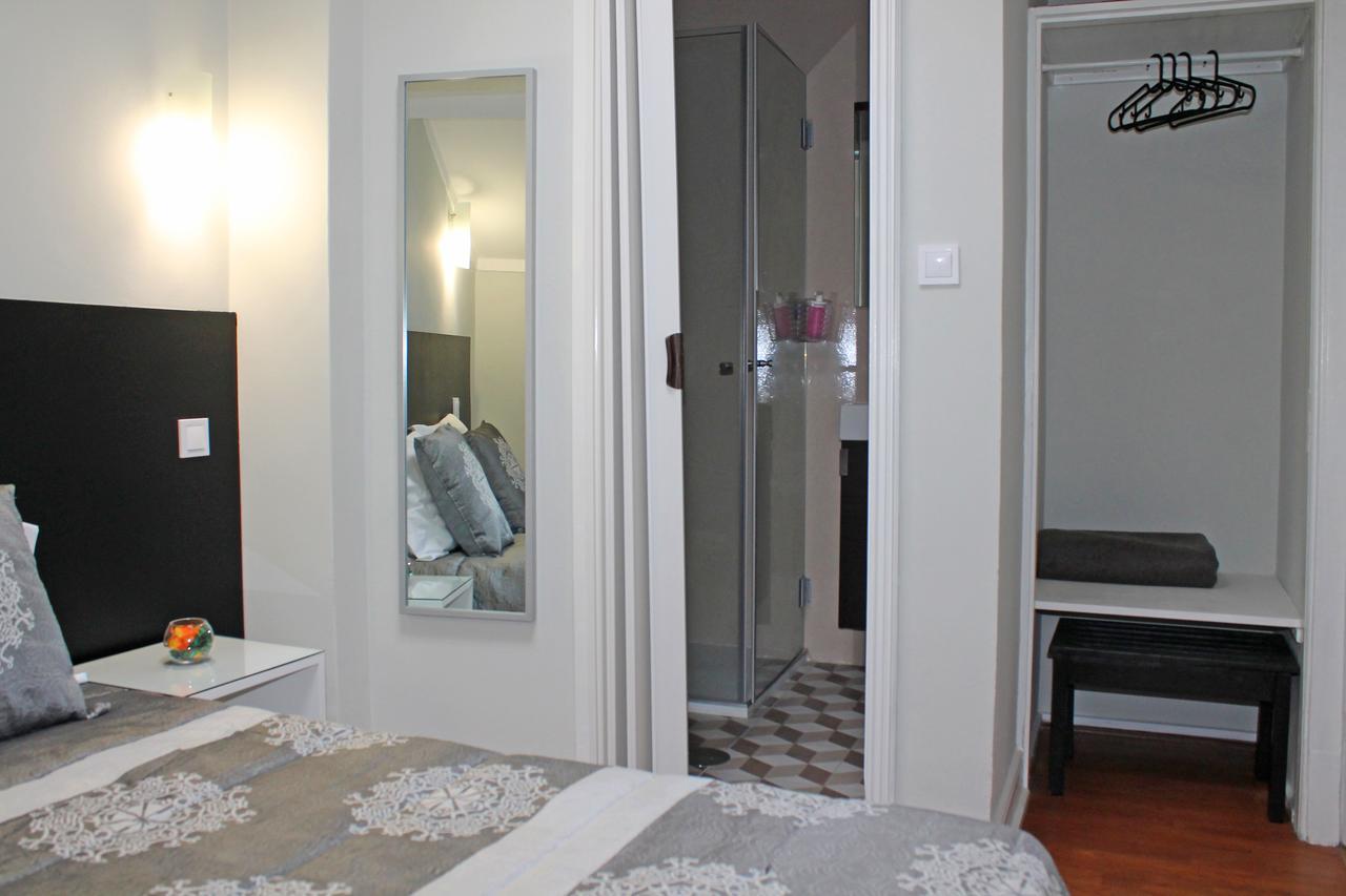 Lunar Guest House Porto Bagian luar foto