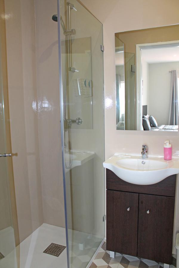 Lunar Guest House Porto Bagian luar foto